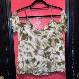 American Eagle cold shoulder tank